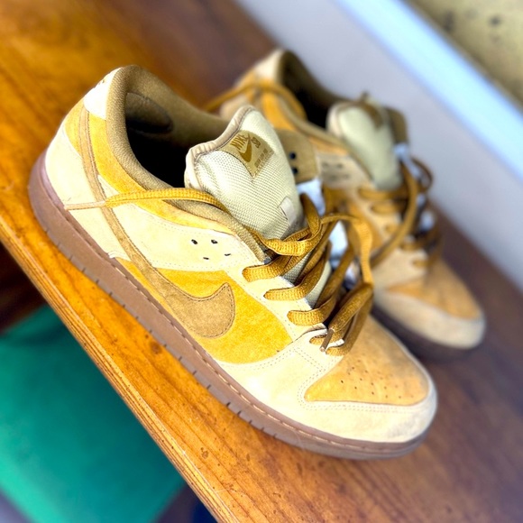 Nike SB Dunk - Picture 2 of 2